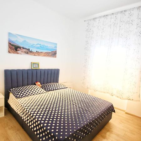 Family Apartment 里耶卡 外观 照片